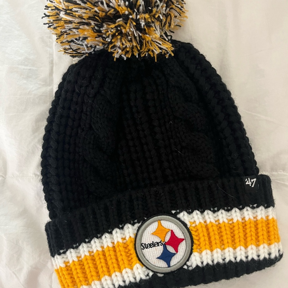 NFL Steelers Black and Gold Women’s Beanie